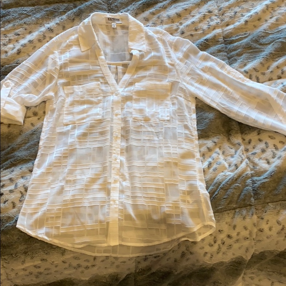 Express button down